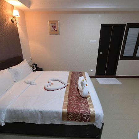 Coastal Grand Hotel Sampath Tiruchirappalli 외부 사진