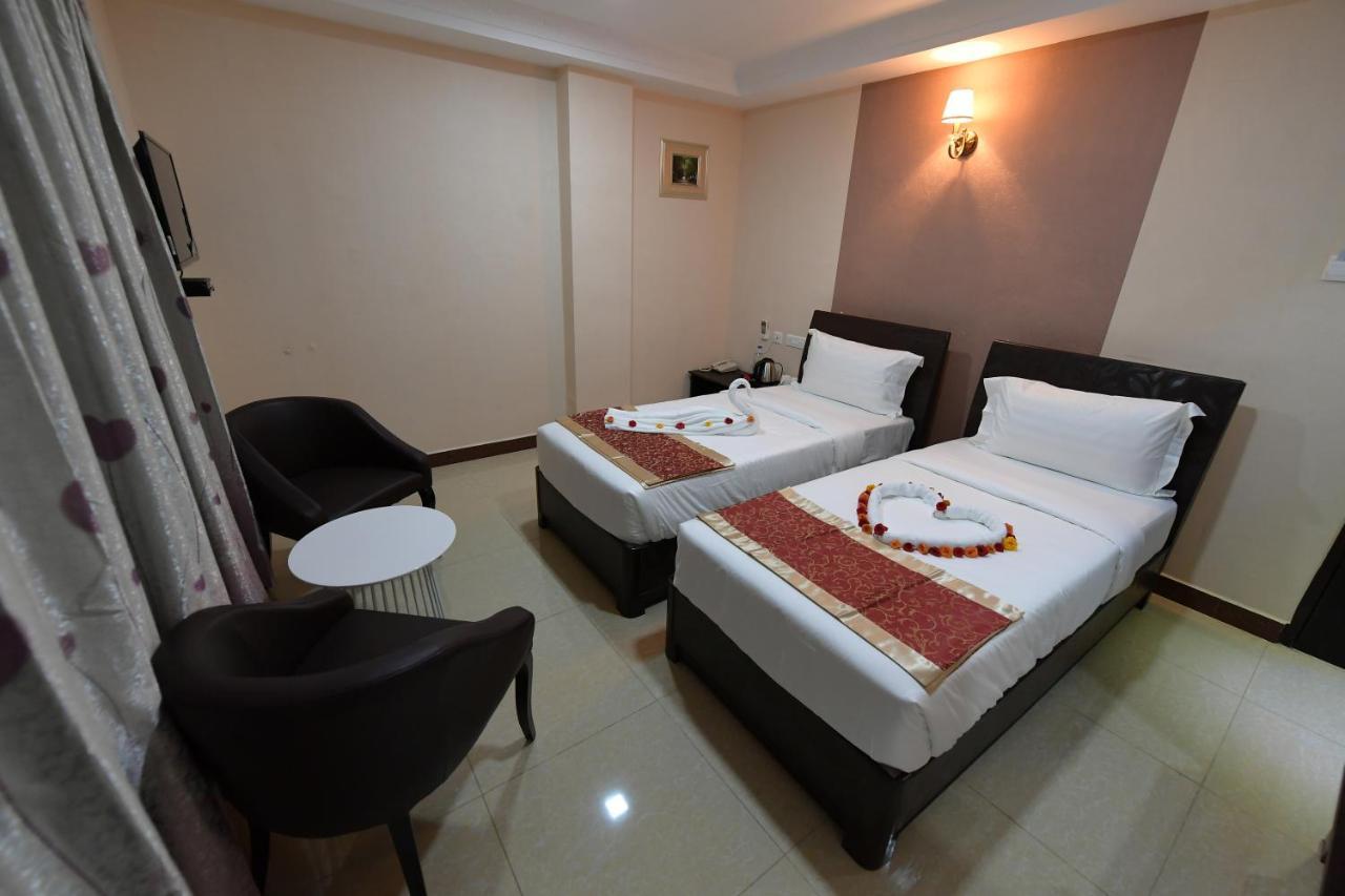 Coastal Grand Hotel Sampath Tiruchirappalli 외부 사진