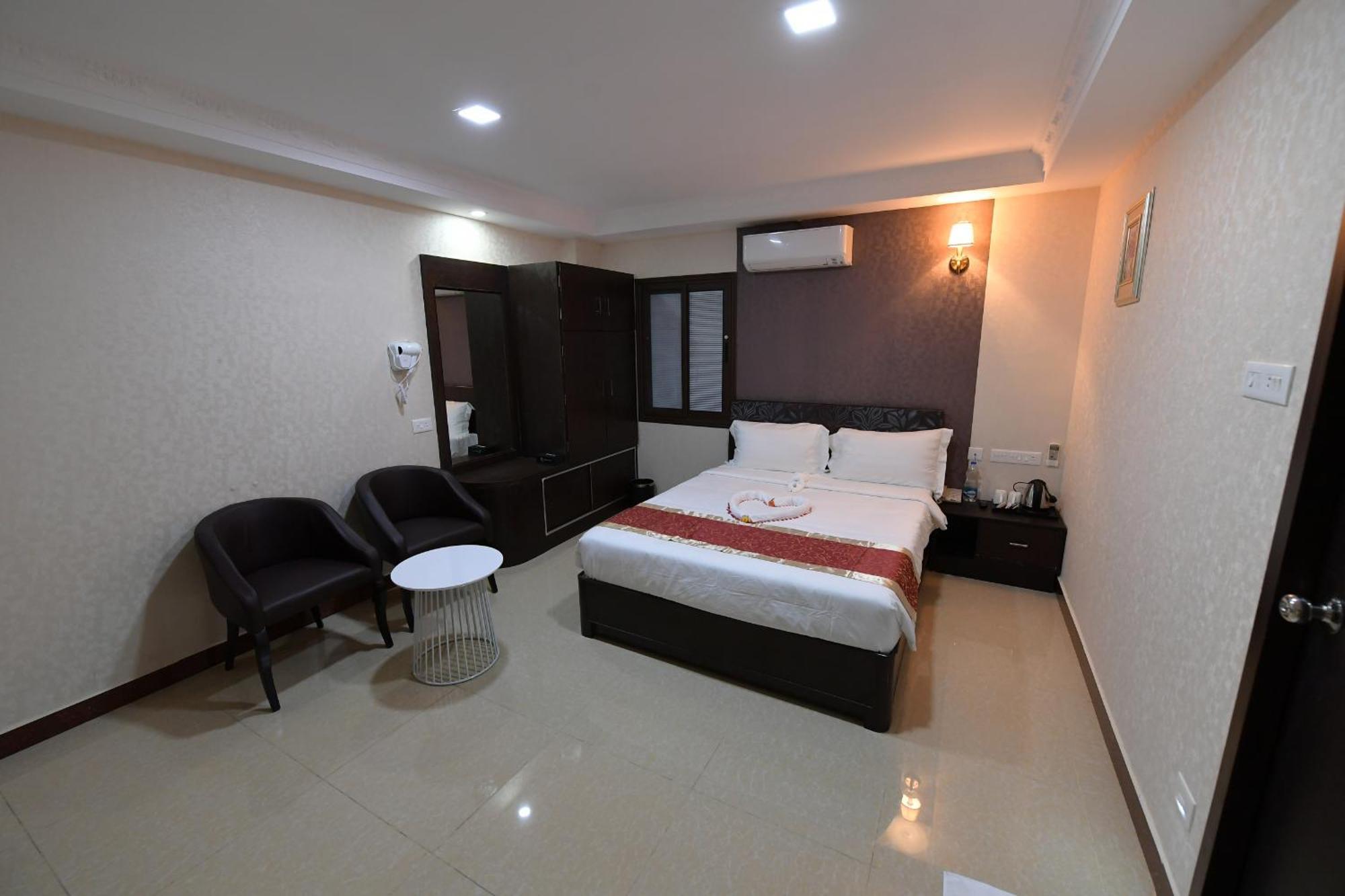 Coastal Grand Hotel Sampath Tiruchirappalli 외부 사진