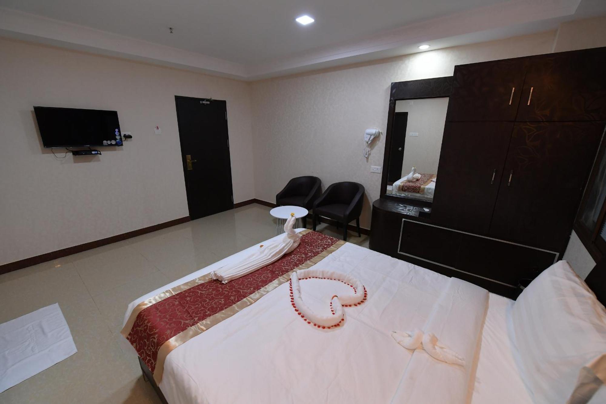 Coastal Grand Hotel Sampath Tiruchirappalli 외부 사진